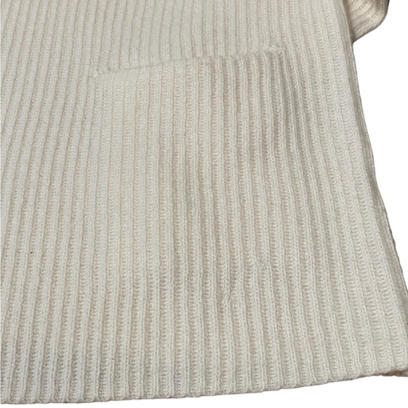 VINCE - IVORY TURTLENECK - 100% CASHMERE - FITS LIKE A MEDIUM -  B18 - Picture 7 of 8